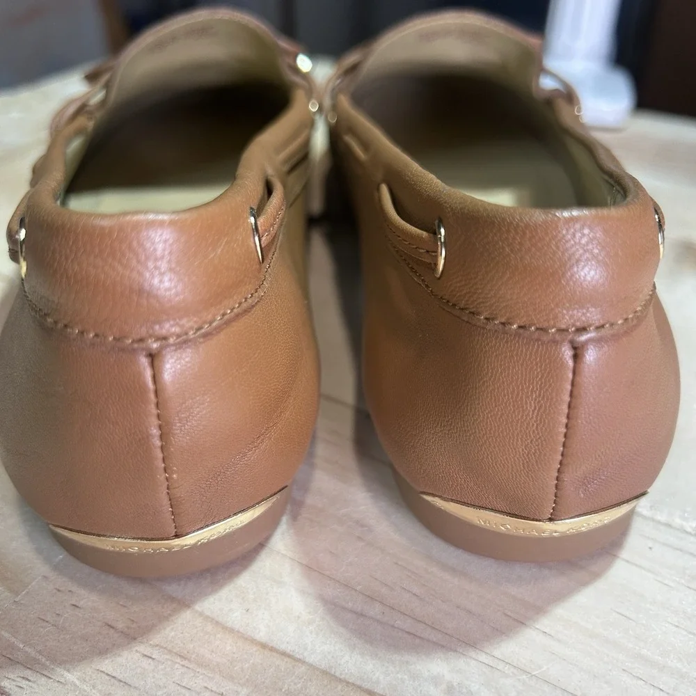 Michael Kors Sutton Moccasin Flat Loafers‎ Sz 7.5, Bow, Luggage Brown NWOT